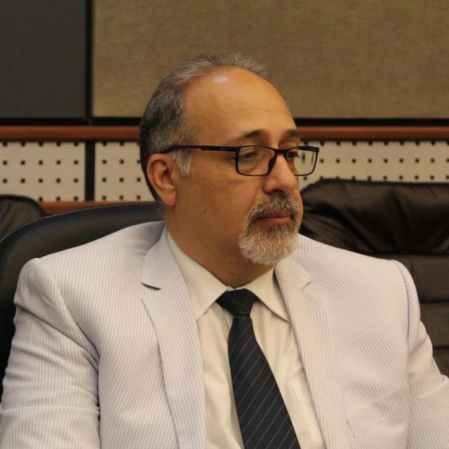 فرشید بهآذین